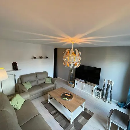 Apartment Duplex@devin Blankenberge